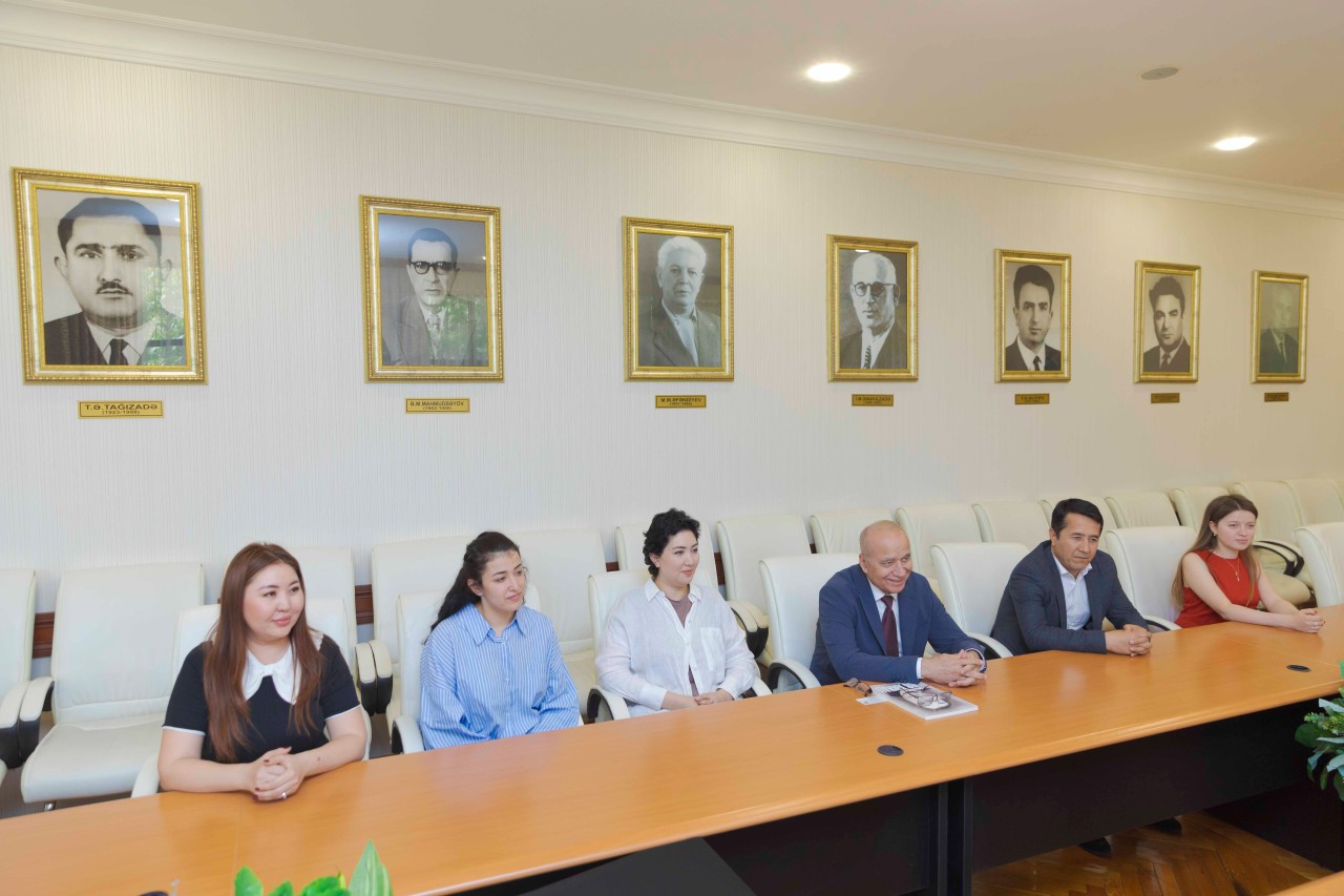 ATU-nun rektoru DDTU nümayəndələri ilə görüş keçirdi - FOTOLAR